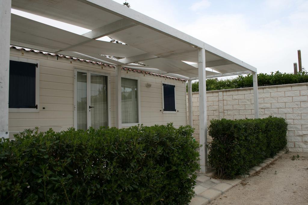 Camping Luminoso Hotel Punta Braccetto Kamer foto