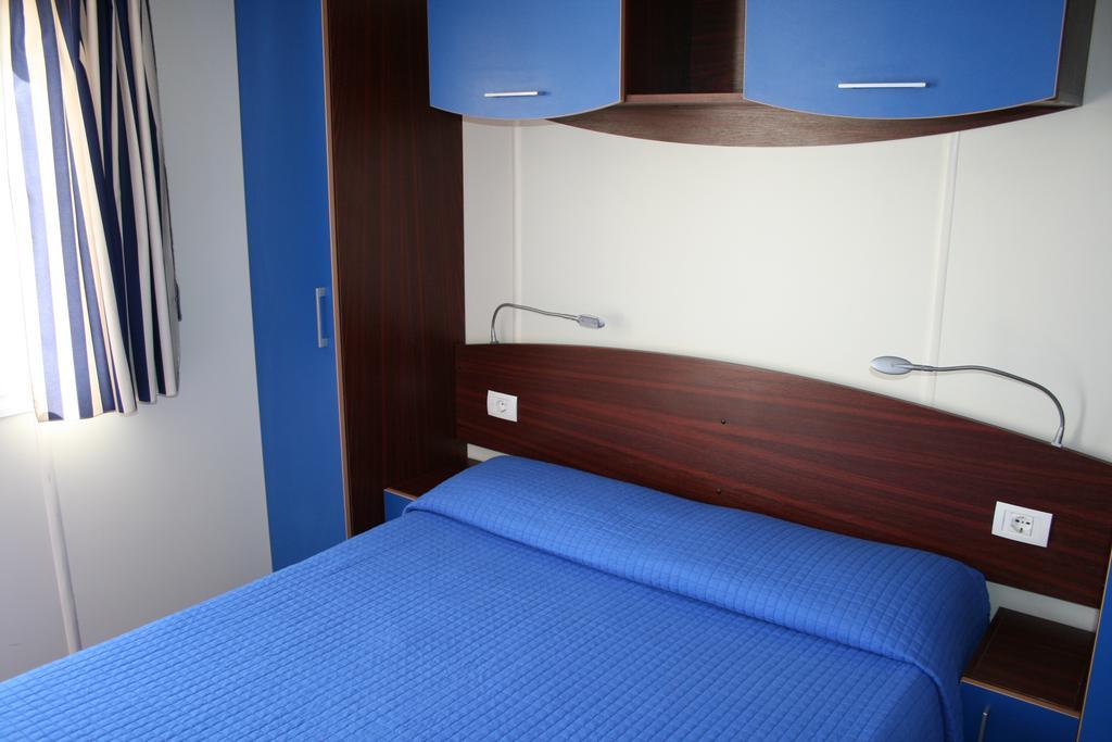 Camping Luminoso Hotel Punta Braccetto Buitenkant foto